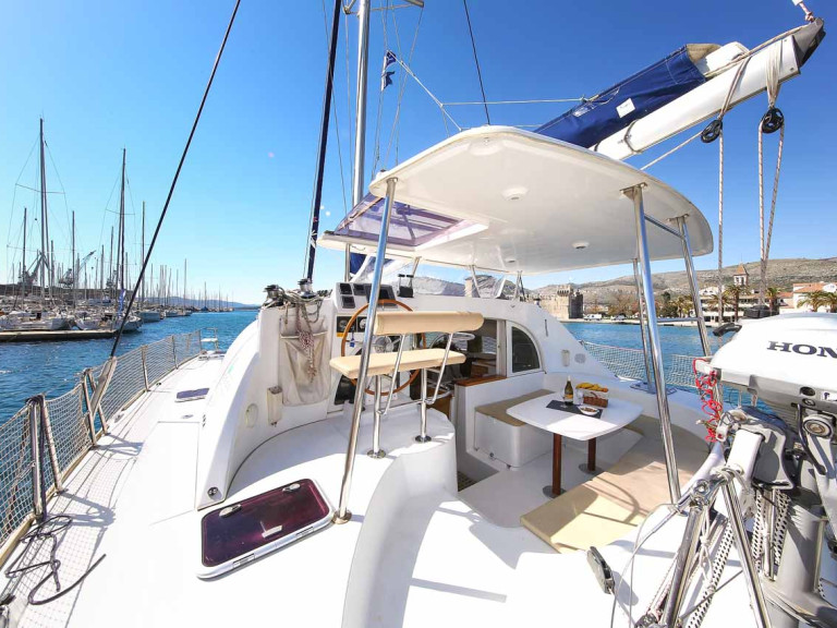 Louez un Lagoon Lagoon 380 S2 à Zadar