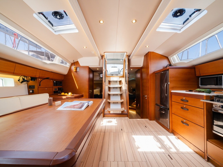 Location bateau Jeanneau Jeanneau 54 à Néa Péramos sur Samboat