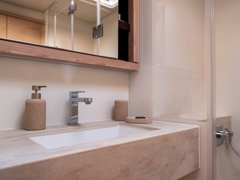 Location Catamaran Lagoon avec permis