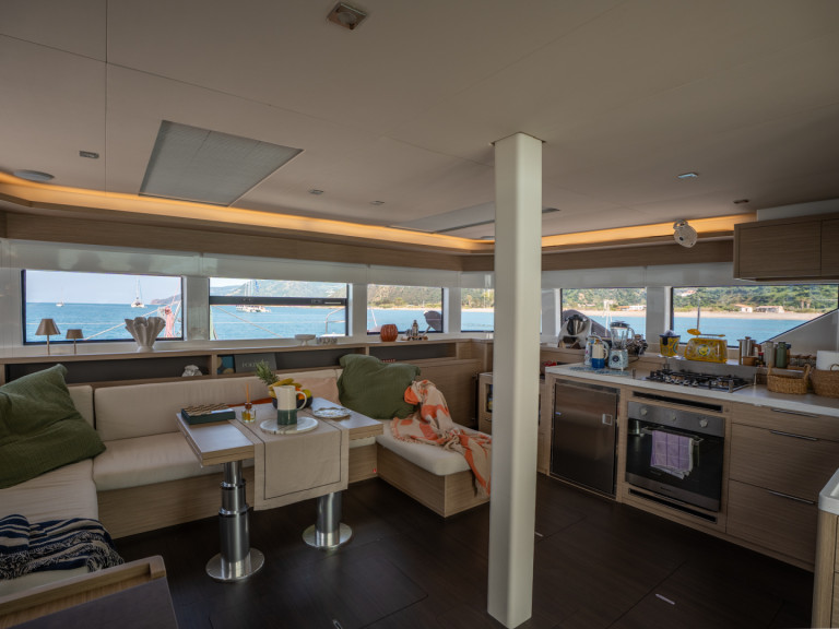 Louez un Lagoon Lagoon 55 à Castellammare del Golfo