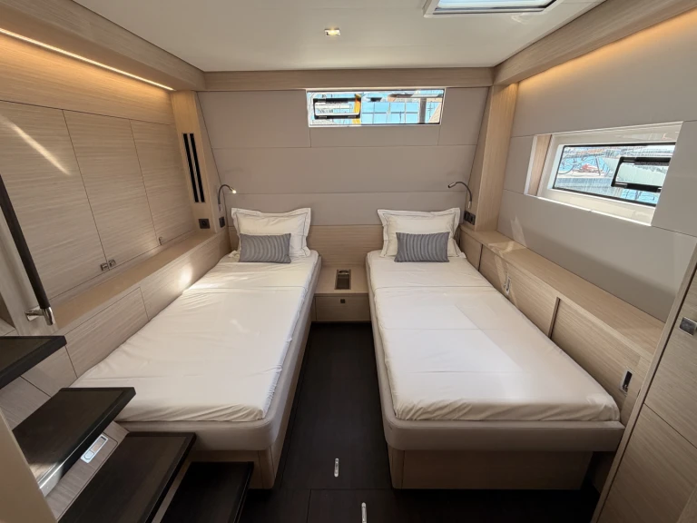 Lagoon Lagoon 60 a louer à Cugnana Verde