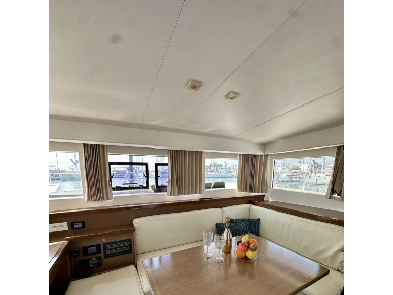 Location Catamaran Lagoon avec permis