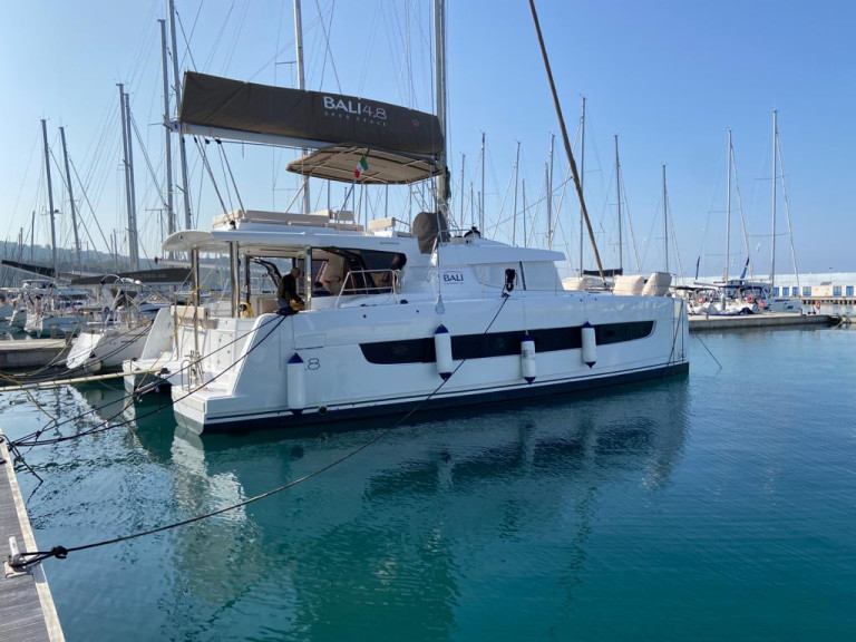 Louer Catamaran avec ou sans skipper Bali à Sandy Ground