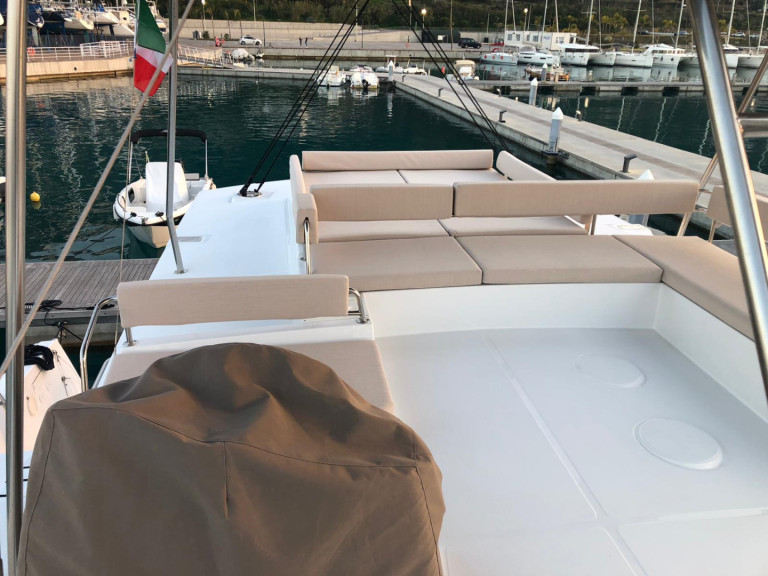 Location Catamaran Bali avec permis