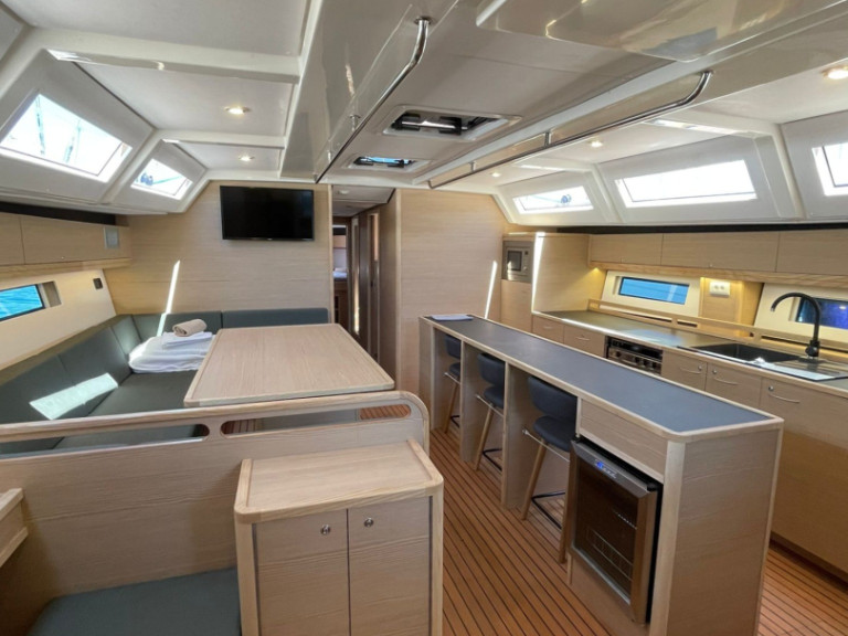 Louez un D&D Yacht D&D Kufner 54.2 à Trogir