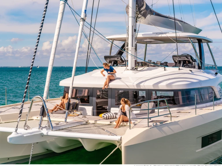 Louer Catamaran avec ou sans skipper Lagoon à Castellammare del Golfo
