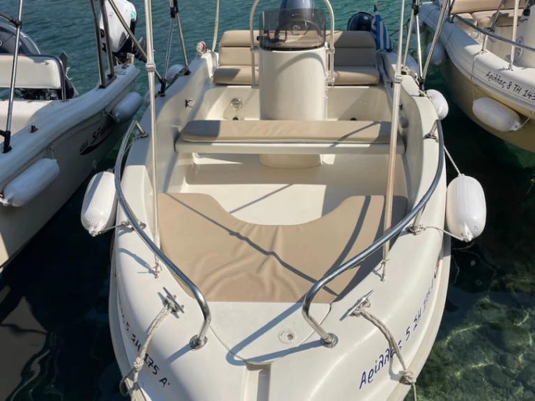 Location bateau Aríllas pas cher Nireus 465