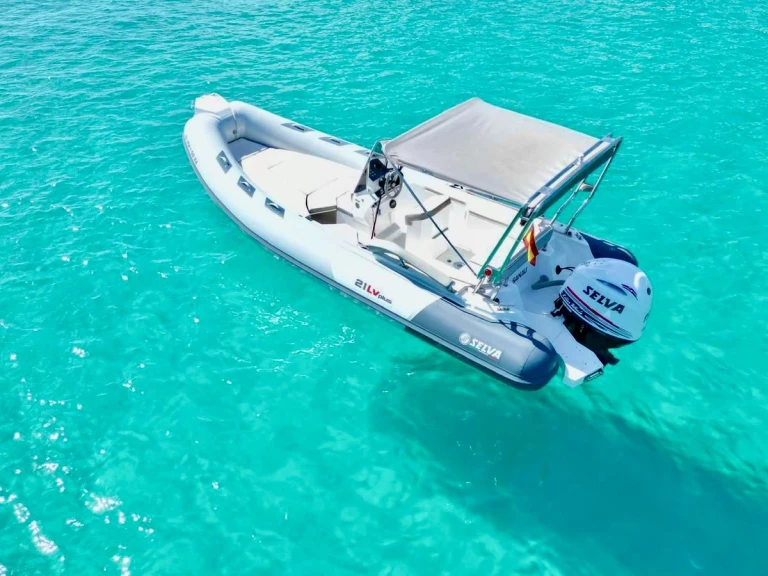 Location Bateau à moteur à Cala d'Or - Selva-Marine 640