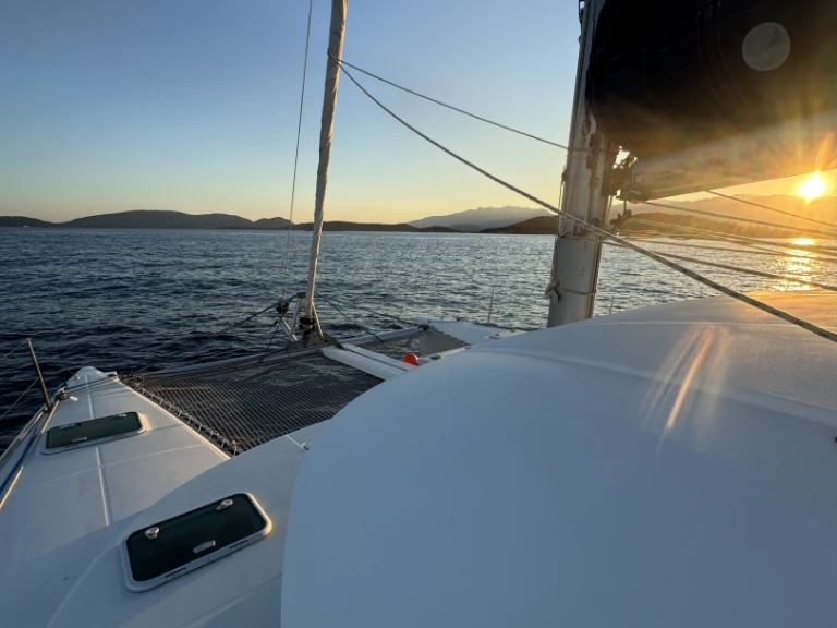 Louer Catamaran avec ou sans skipper Lagoon à Porto-Vecchio