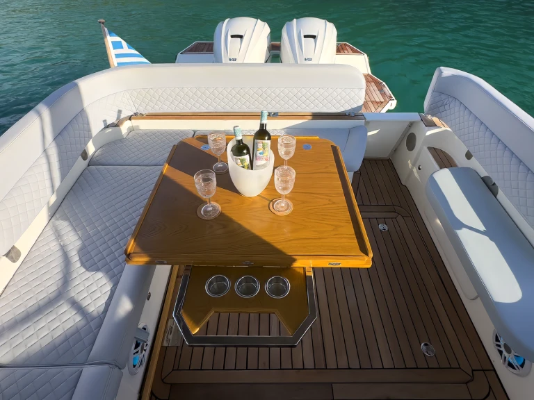 Location Semi-rigide Dromor avec permis