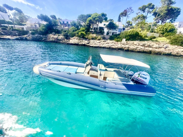 Location Bateau à moteur Searide avec permis