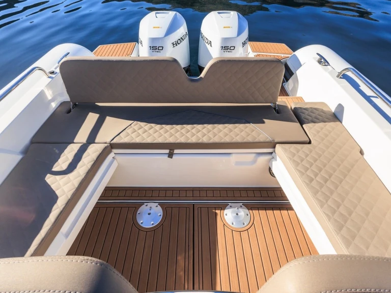 Semi-rigide à louer à Ajaccio au meilleur prix