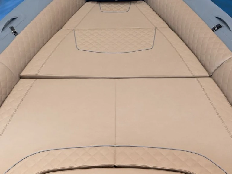 Bwa BWA 328 a louer à Ajaccio