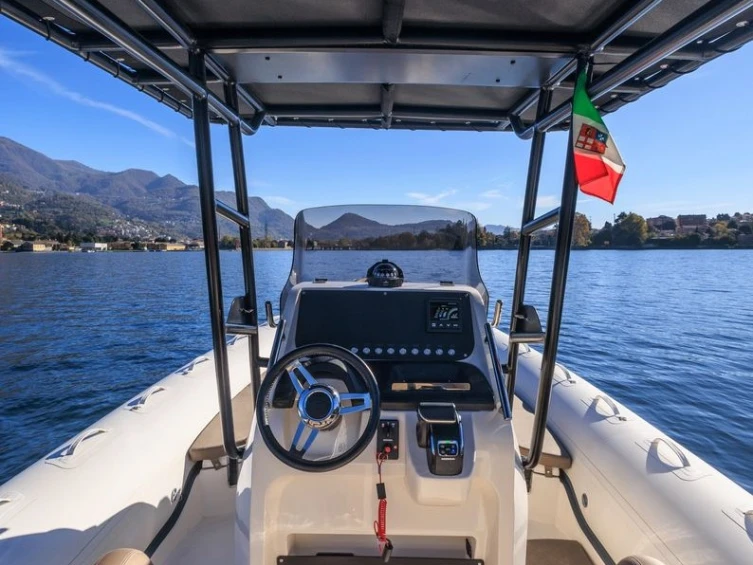 Louez un Bwa 308 à Ajaccio