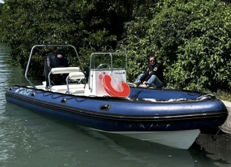 Location à Aix-les-Bains - Zeppelin Zeppelin Command 22 VPRO sur SamBoat
