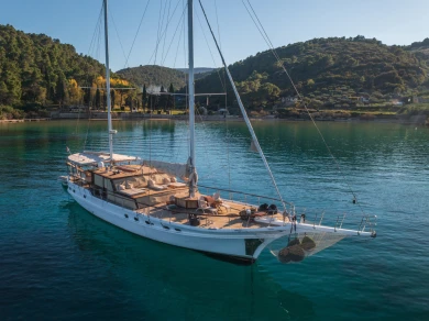 Noleggio Barca a vela  con patente nautica