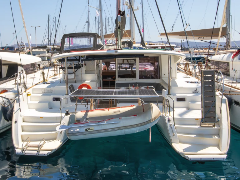 Location Catamaran à Lávrio - Lagoon Lagoon 400 S2