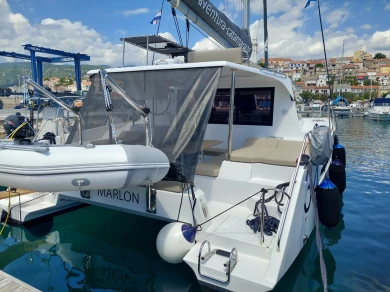 Wynajem Katamaran Aventura z patentem 