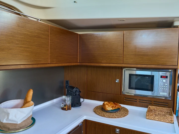 Location bateau Bavaria Bavaria C57 à Olbia sur Samboat