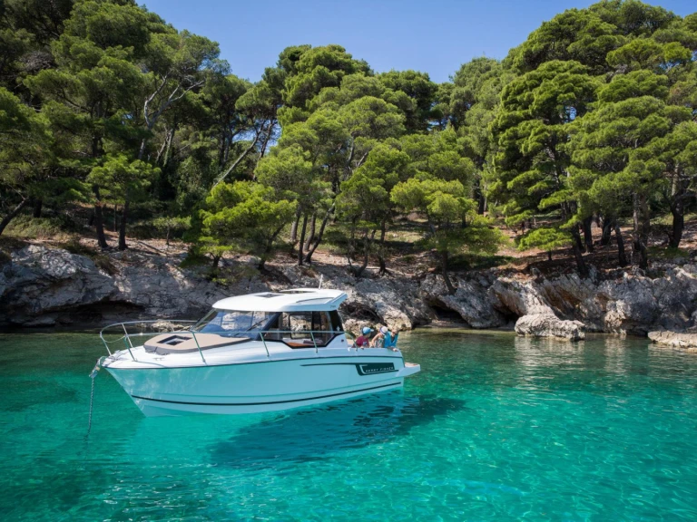 Location bateau Trogir pas cher Merry Fisher 795