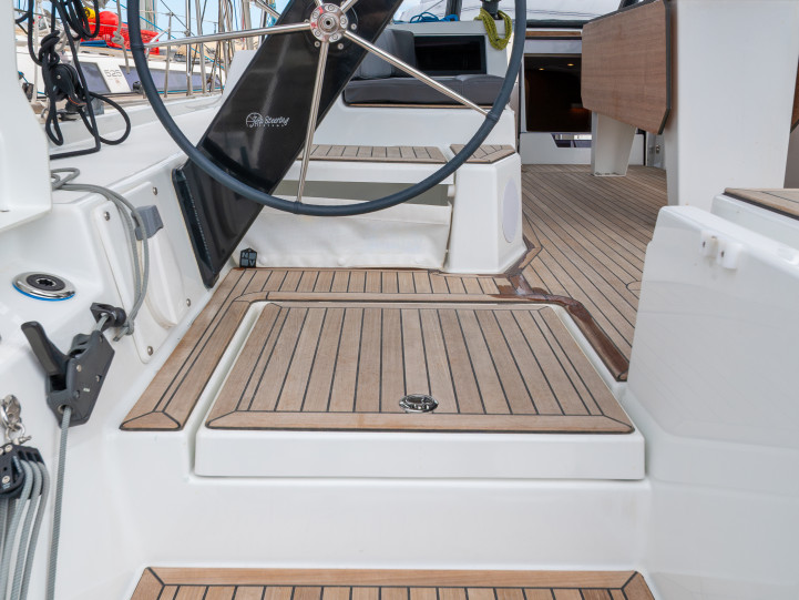 Dufour Dufour 44 a louer à Préveza