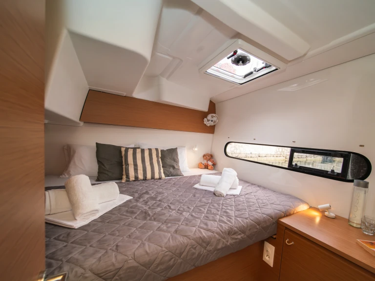 Louer Catamaran avec ou sans skipper Excess à Paros (Ile)