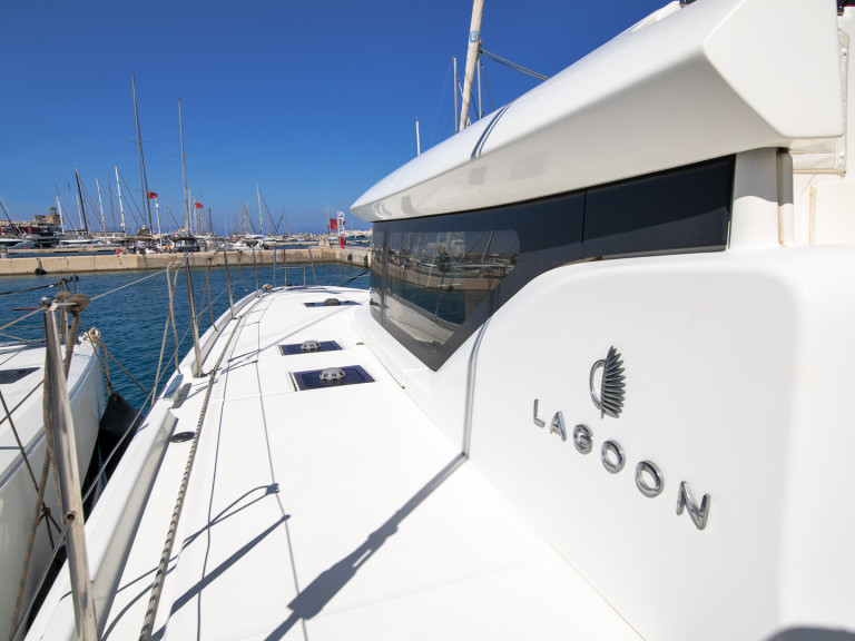 Catamaran à louer à Rhodes (Ville) au meilleur prix