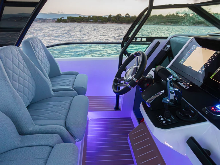 Louer Bateau à moteur avec ou sans skipper Saxdor à Trogir