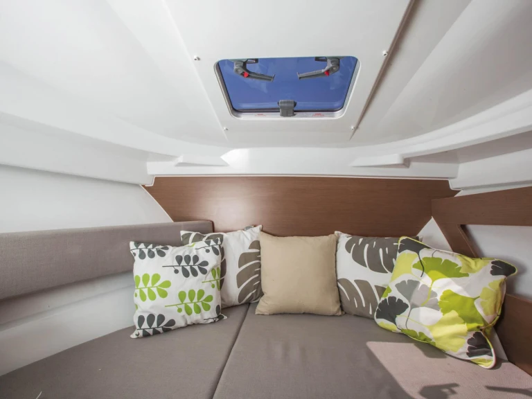 Location bateau Jeanneau Merry Fisher 795 à Trogir sur Samboat