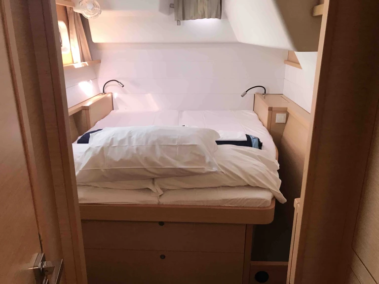 Lagoon Lagoon 450 F a louer à San Teodoro