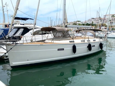 Sailboat to hire Sitges at the best price
