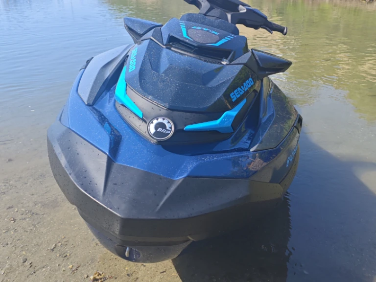 Location bateau Sea-Doo GTX 170 à Port Mahon sur Samboat
