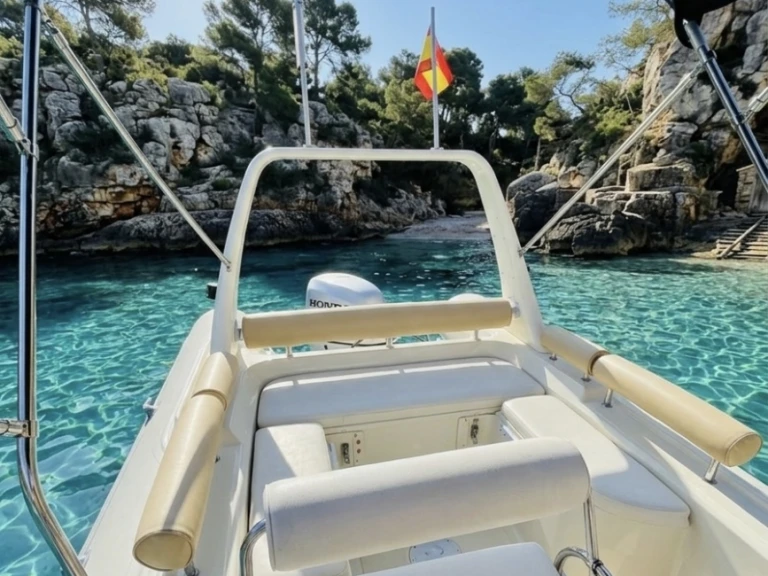 Louez un Astec vdpro600 à Cala d'Or