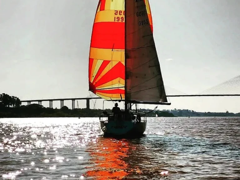 Location Voilier Custom Made avec permis