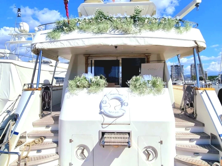 Location Yacht à Amalfi Coast - Versilcraft Falcon80