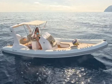 Noleggio Gommone a Rapallo – Antares Giglio 65