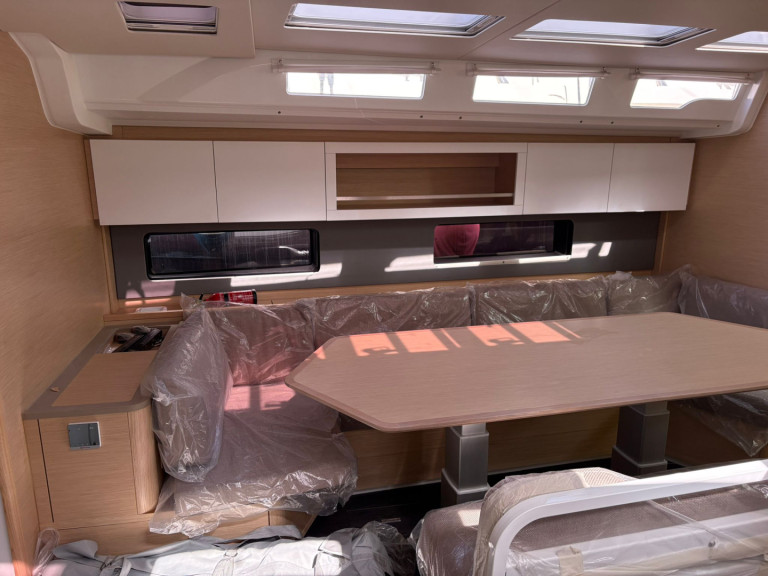 Location bateau Furnari pas cher Dufour 48