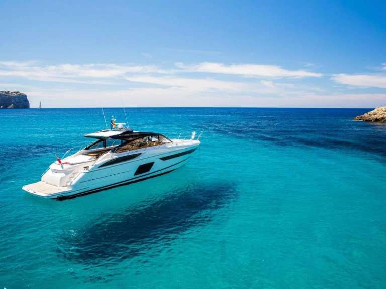 Location Bateau à moteur Princess avec permis