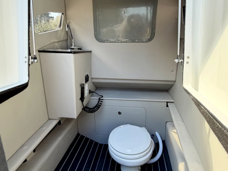 Location à Corfou - Mazziena 26SP sur SamBoat