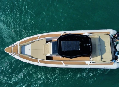 Mazziena 26SP a louer à Corfou