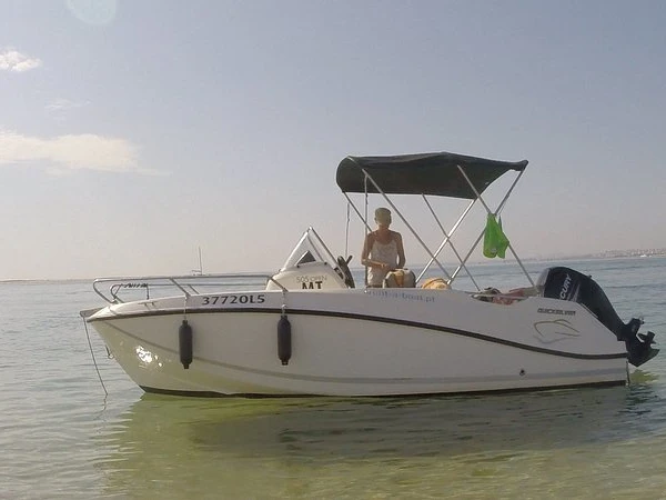 Quicksilver Activ 505 Open a louer à Olhão