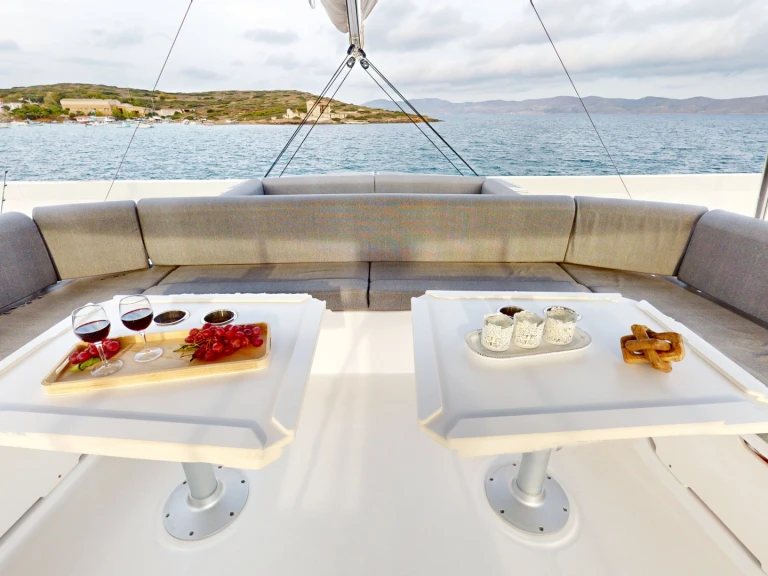 Location bateau Lávrio pas cher Bali 5.4
