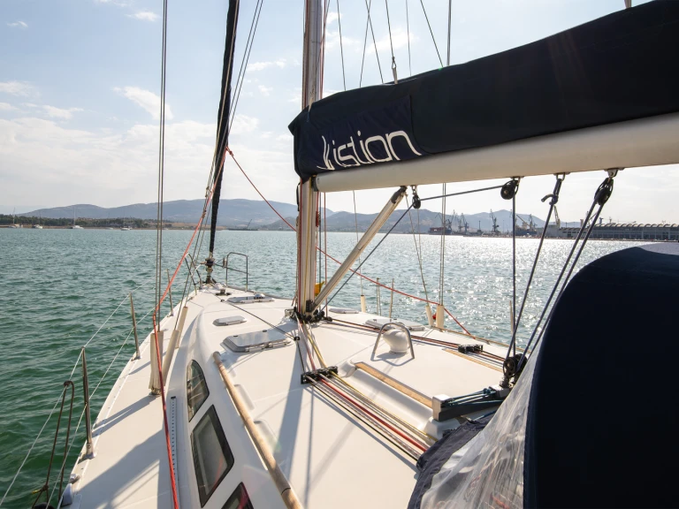 Location bateau Jeanneau Sun Odyssey 43 à Dème de Vólos sur Samboat