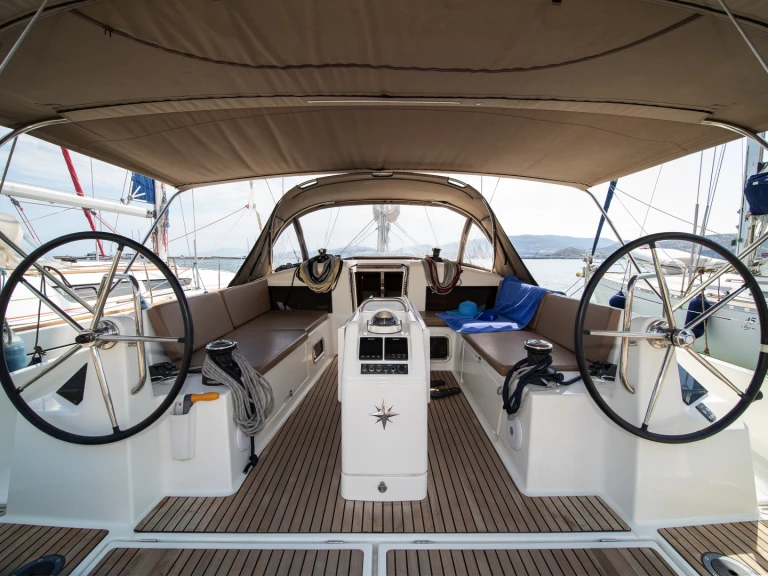 Location à Skiathos - Jeanneau Sun Odyssey 440 sur SamBoat