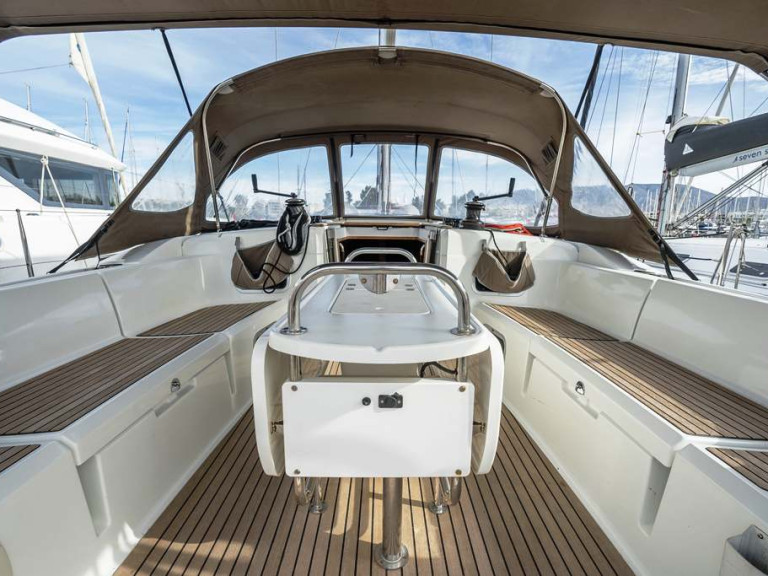 Location Voilier Jeanneau avec permis