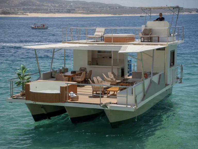 Bateau à moteur à louer à Cabo San Lucas au meilleur prix