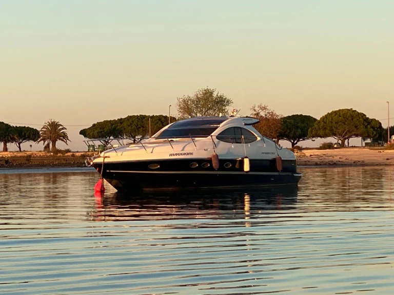Louer Bateau à moteur avec ou sans skipper PRIMATIST By Bruno Abbate à Lisbonne