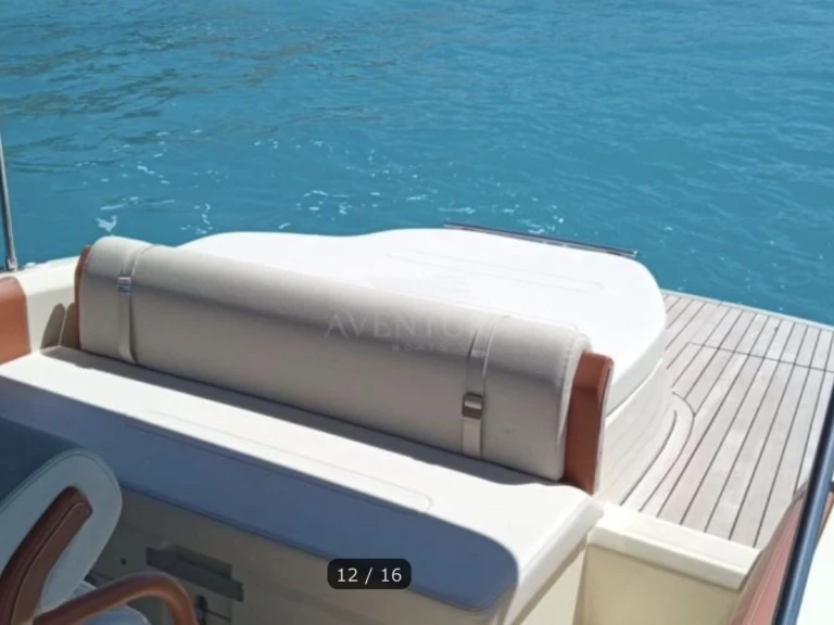 Bateau à moteur à louer à Palma de Majorque au meilleur prix