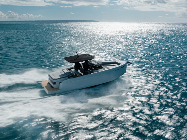 Louer Bateau à moteur avec ou sans skipper De Antonio à Marina Botafoch