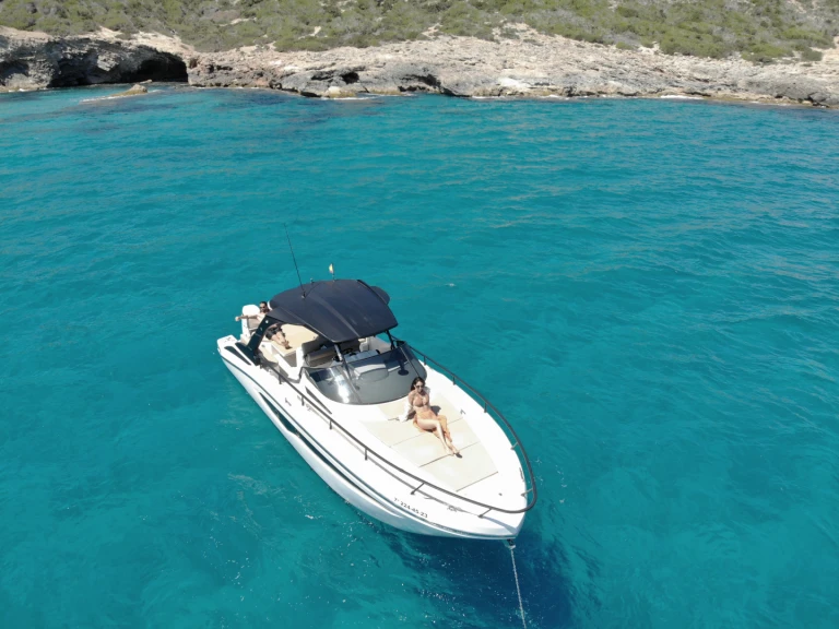 Location bateau Marina Botafoch pas cher Regina 34